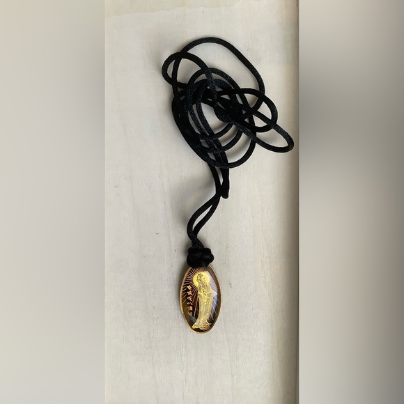 New vintage Quan Yin / Kwan Yin pendant necklace - Picture 13 of 13